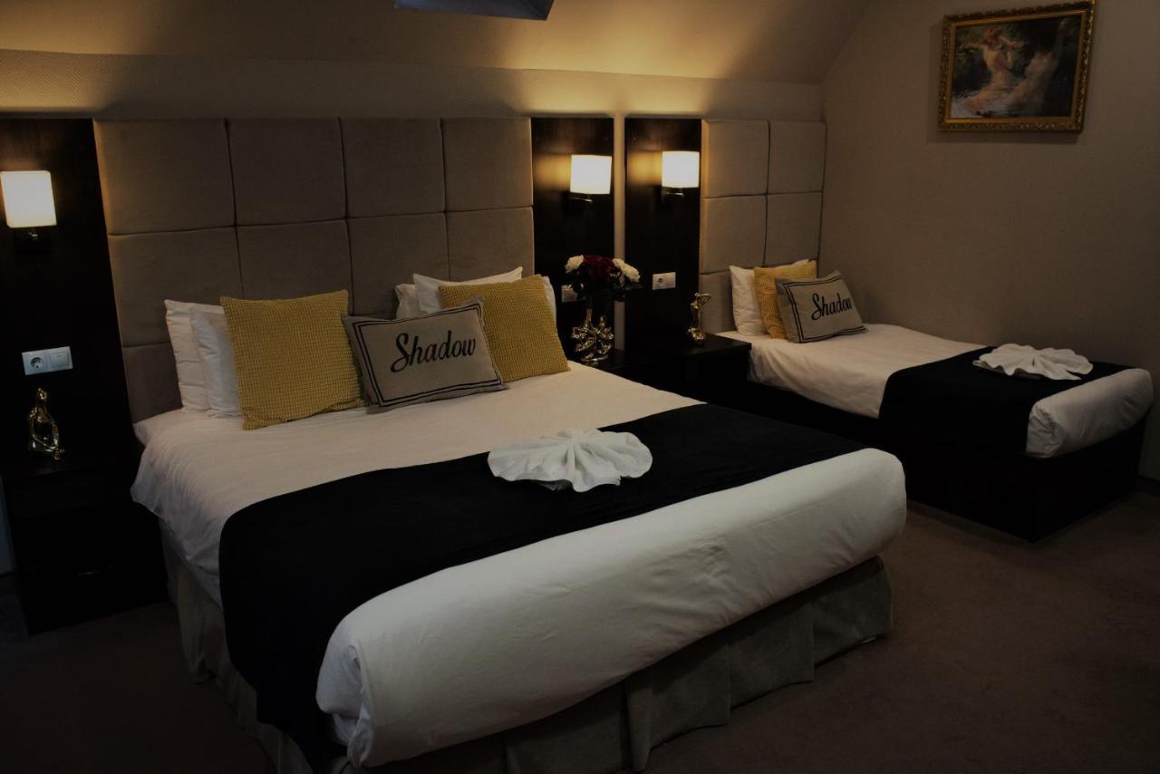 Shadow Boutique Hotel & Spa キシナウ エクステリア 写真